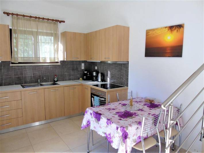 Location de vacances pour 4 personnes, avec balcon et jardin ainsi que piscine et vue dans Georgioupoli - 3