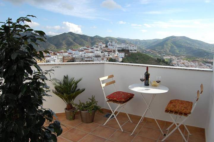Appartement entier, A 2 Chambre penthouse de luxe dans le centre historique de Alora in Álora, Cordillera Penibética