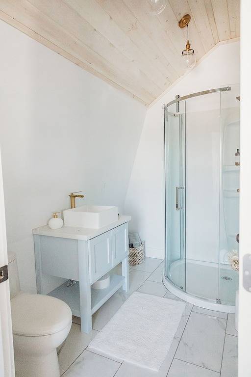 Stunning Guesthouse in historic Georgetown w/hot tub! in Kings County (Kanada)