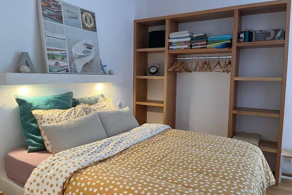 Ganze Wohnung, Luxury apartment in Crete with private pool, sea and mountain views. in Kalamaki (Kreta), Iraklio-Heraklion und Umgebung