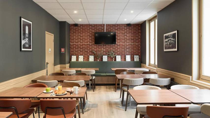 Hôtel pour 2 personnes dans Paris Rue Sextius Michel - 4