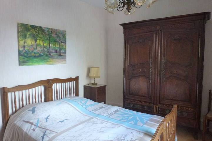 Location de vacances pour 7 personnes, avec terrasse ainsi que jacuzzi et jardin, animaux acceptés à Chantraine - 4