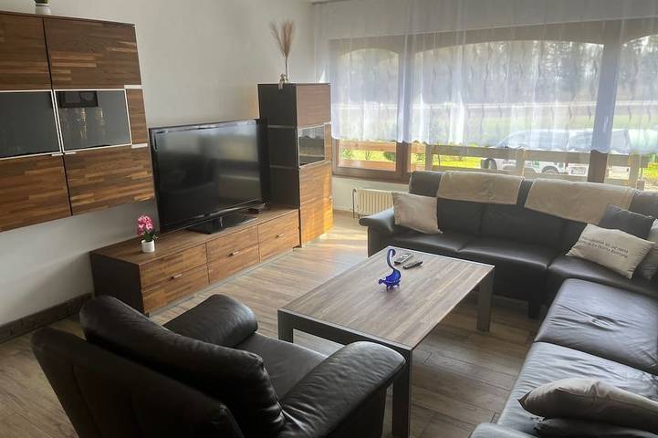Ferienhaus für 8 Personen, mit Garten in der Südeifel