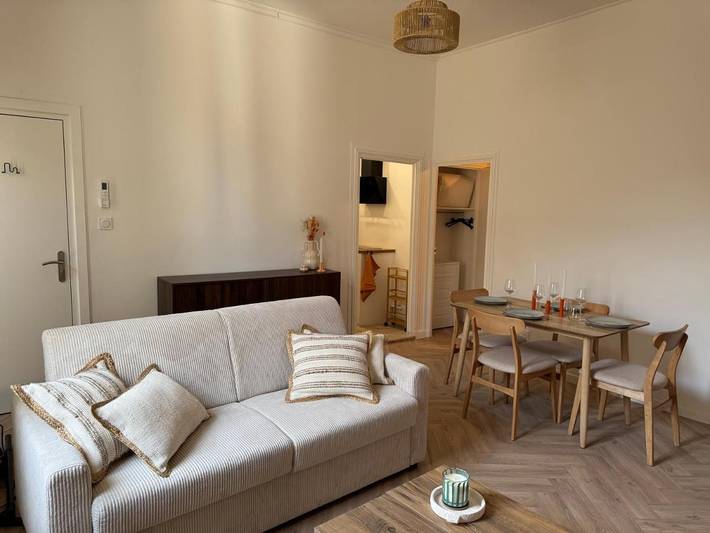 Gîte pour 4 personnes, avec vue et balcon dans Cinema Utopia La Manutention Avignon - 4