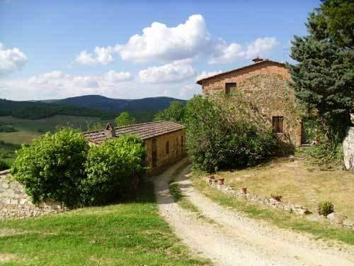 B&b per 6 persone, con Idromassaggio e Giardino nonché Panorama a Radda in Chianti