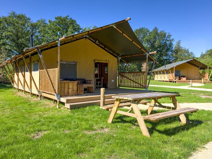 Camping für 6 Personen, mit Terrasse und Pool in Overijssel
