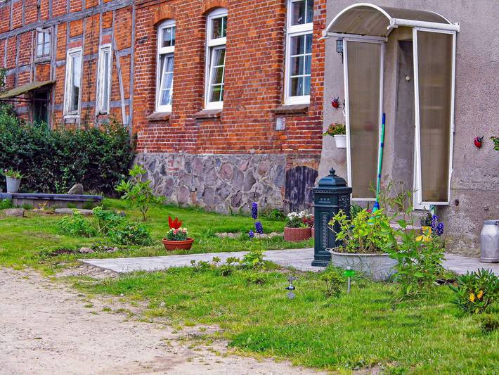 Ferienwohnung für 4 Personen, mit Terrasse, kinderfreundlich in Barnin
