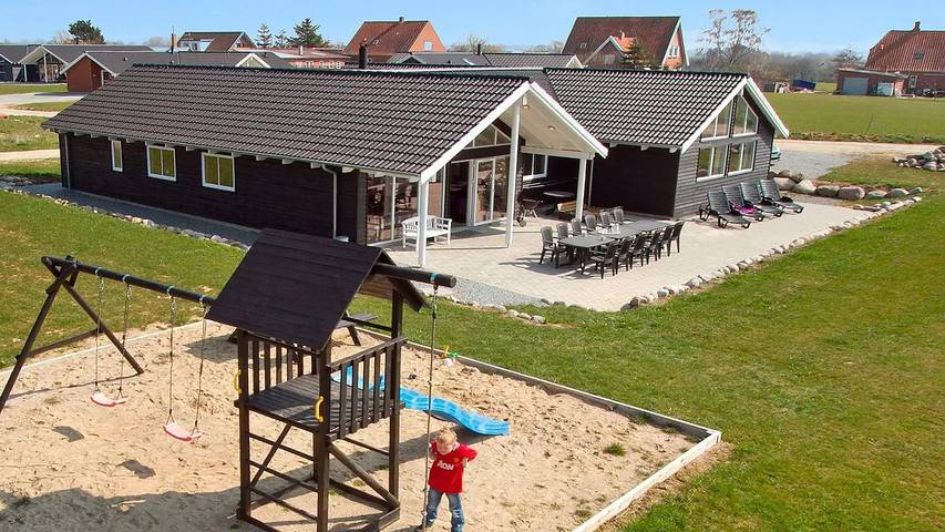 Ferienhaus für 17 Personen, mit Sauna und Garten sowie Pool und Whirlpool in Kegnæs - 3