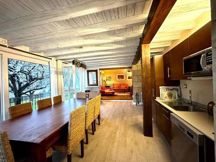 Casa de vacaciones para 14 personas, con jardín y piscina además de sauna y jacuzzi en Liébana - 2