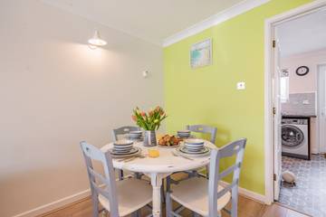 Holiday Rental for 4 People in Padstow, Cornwall, Photo 4