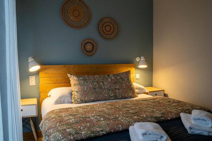 Hôtel pour 2 personnes, avec terrasse et piscine dans Forêt des singes - 4