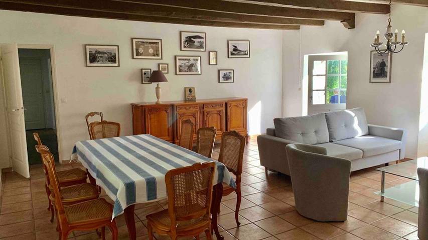 Location de vacances pour 10 personnes, avec jardin et vue, animaux acceptés à Berric - 2