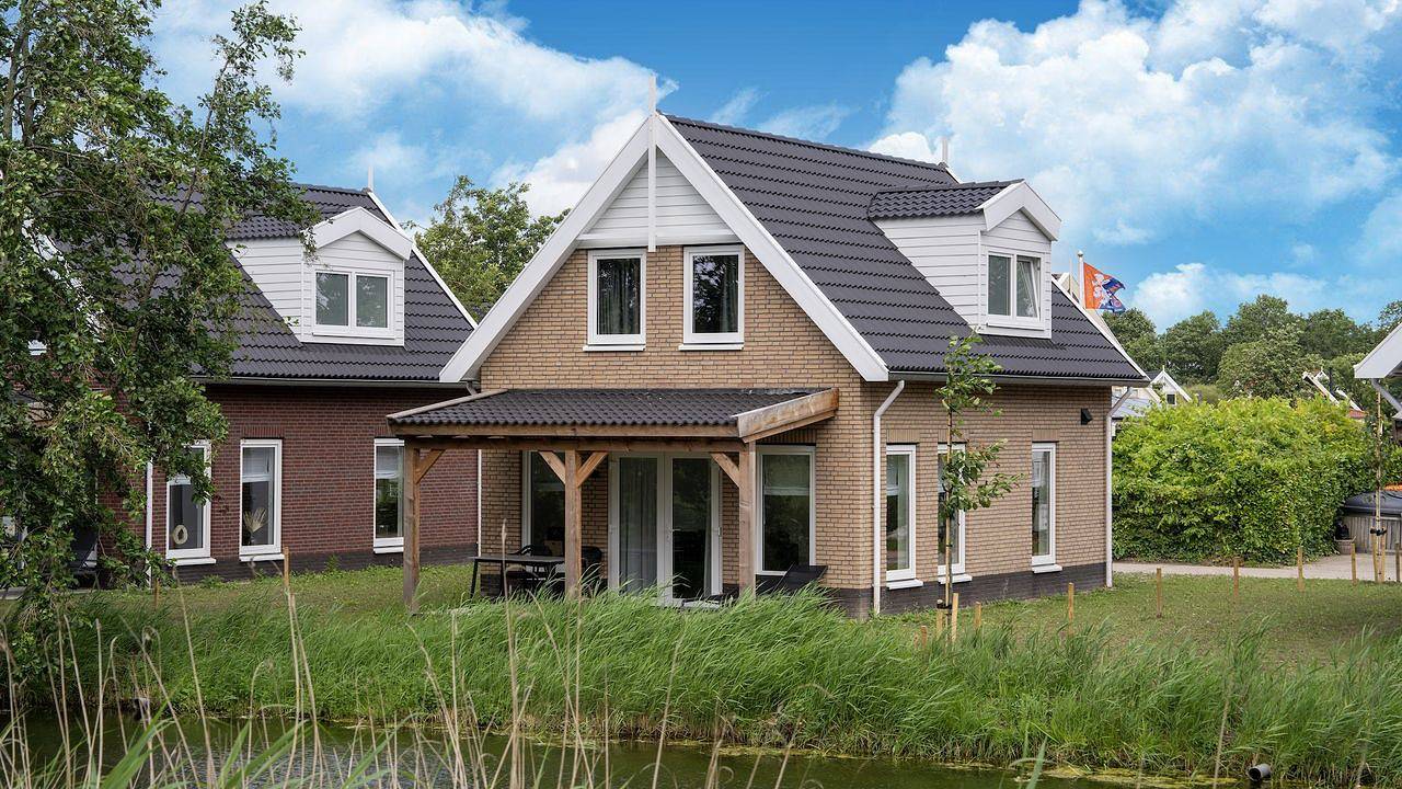 Vakantiehuis voor 5 personen met terras in Bernisse, Nederlandse Noordzeekust