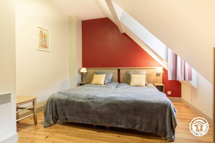 Gîte pour 4 personnes, avec piscine ainsi que sauna et terrasse à Arreau - 3