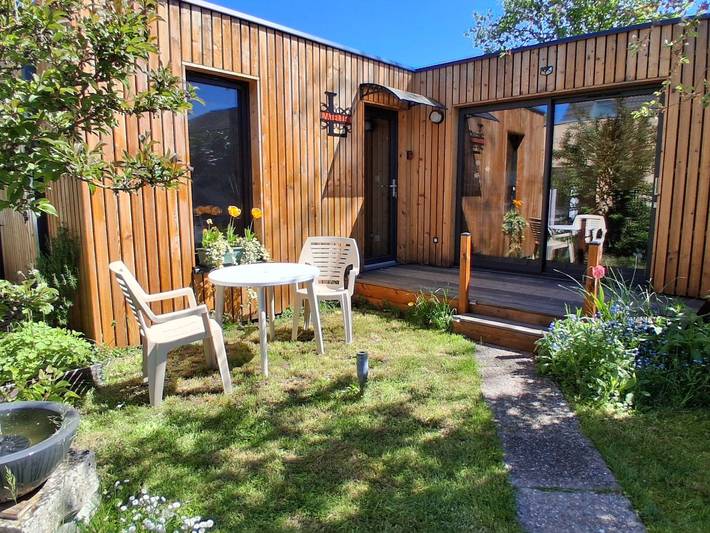 Gîte pour 2 personnes, avec Terrasse et Jardin