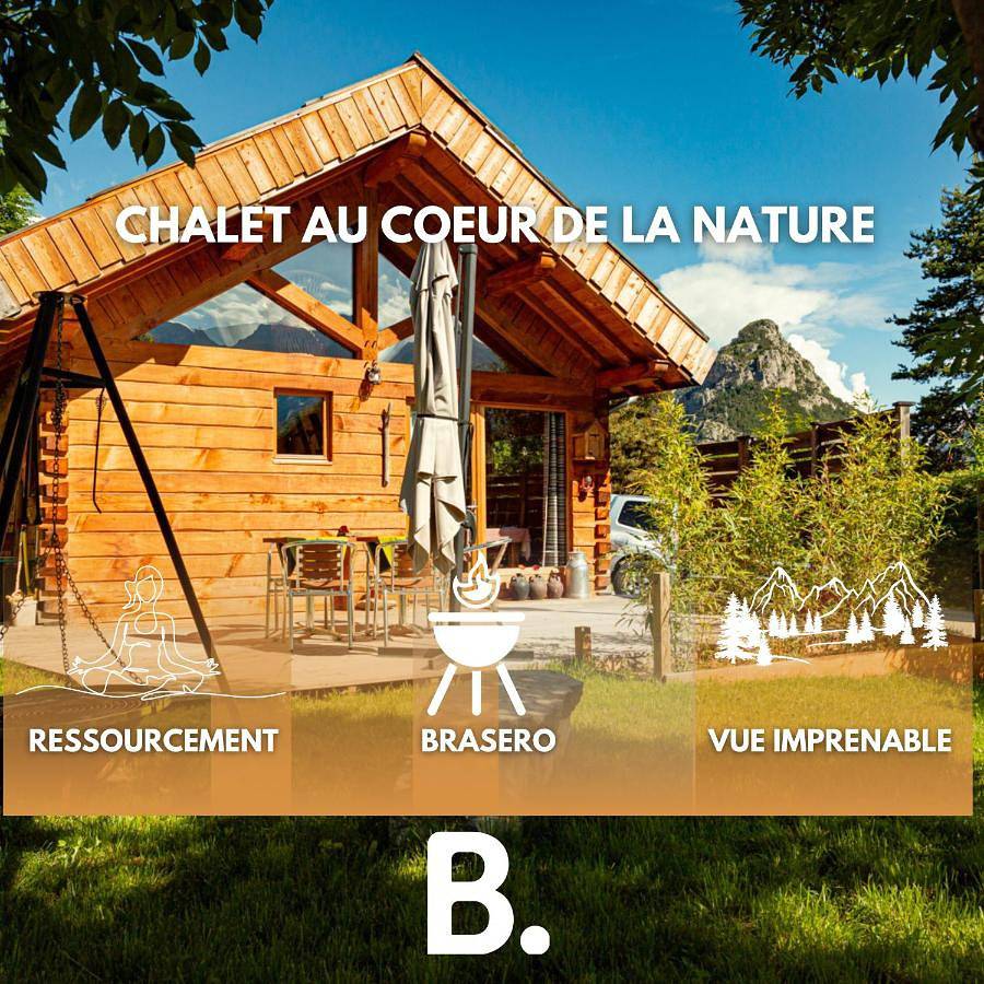Two-Bedroom Chalet in Champcella, Parc national des Écrins