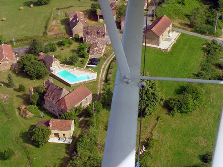 Gîte pour 6 personnes, avec jardin ainsi que piscine et terrasse - 1