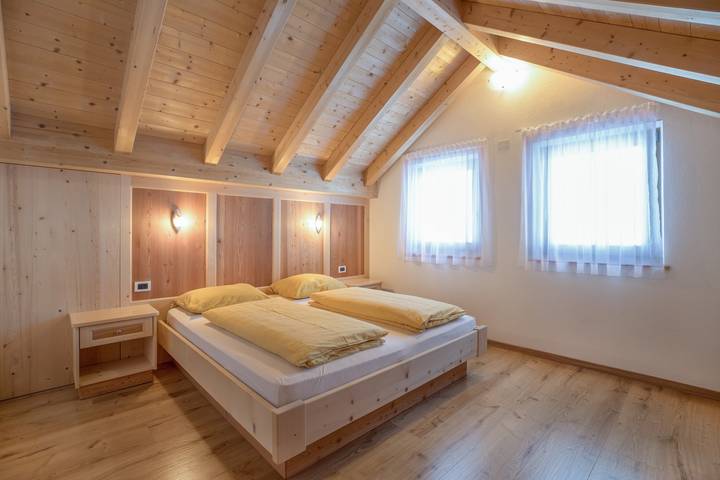 Ferienwohnung für 6 Personen, mit Balkon und Garten in Alta Badia