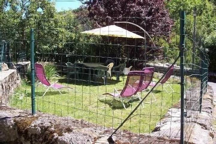 Gîte pour 8 personnes, avec jardin