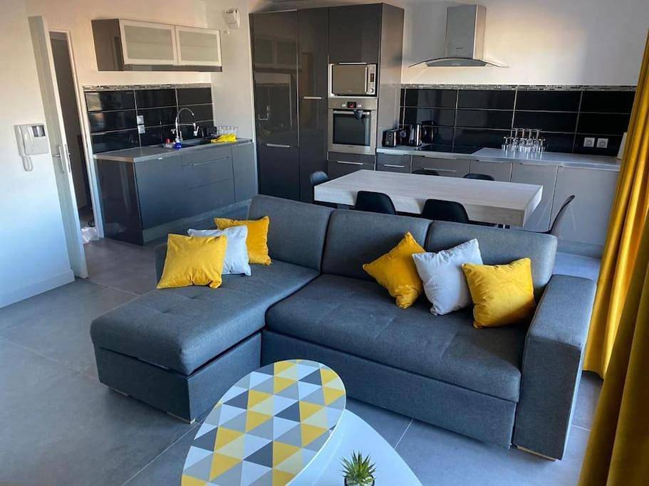 Appartement entier, La Petite Escapade in Seynod, Annecy (commune)
