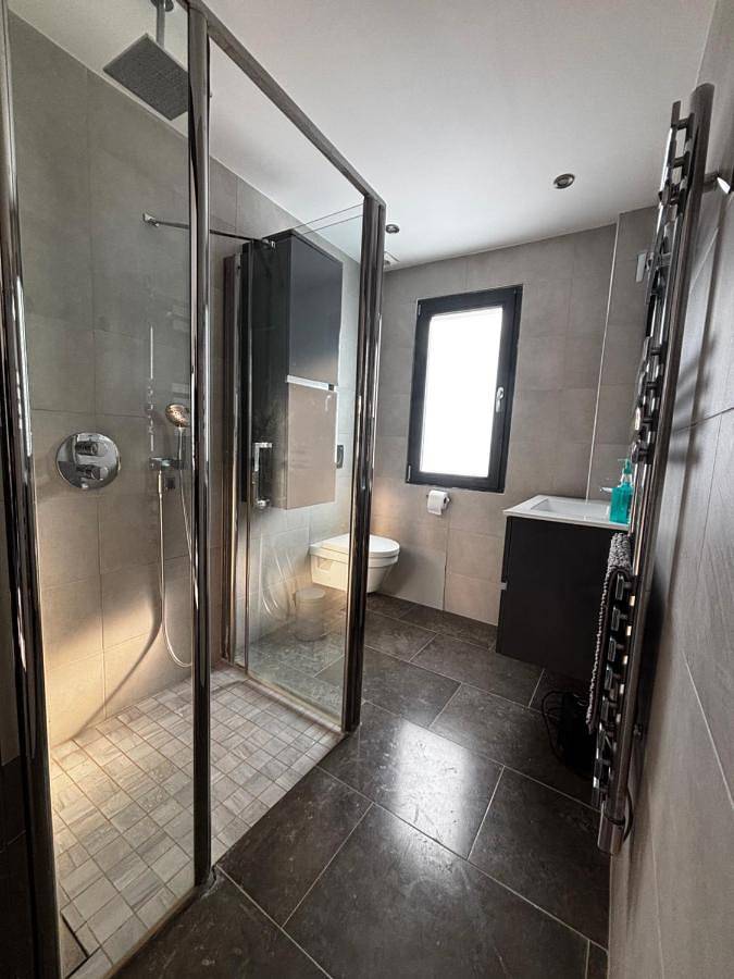 Gîte pour 4 personnes, avec vue et terrasse, animaux acceptés dans Plage du Palm Beach - 3