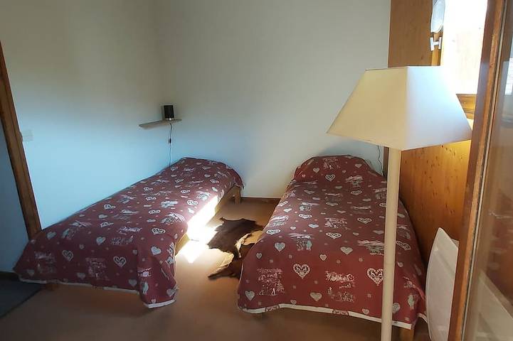 Gîte pour 4 personnes, animaux acceptés dans Office De Tourisme De Combloux - 2