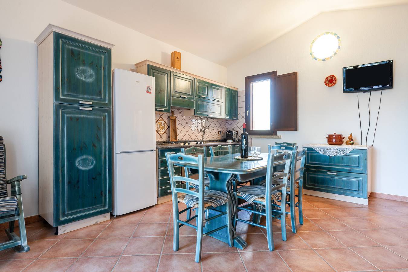 Casa vacanze 'L'olivo' con terrazza privata, giardino privato e aria condizionata in Olia Speciosa, Cagliari e Dintorni