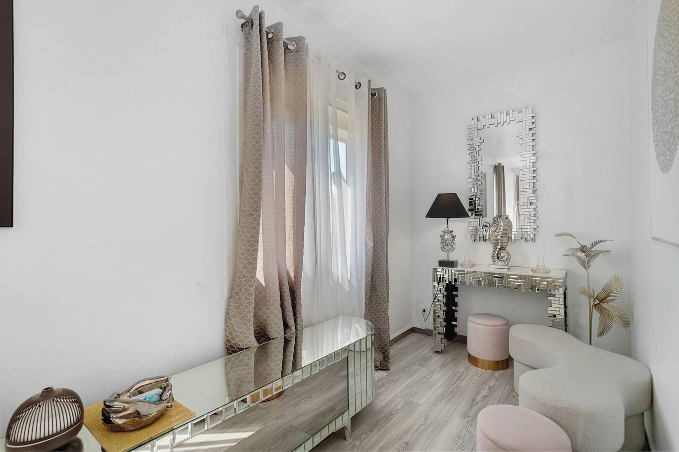 Ganze Wohnung, Apartment „4 Zimmer und Garten“ mit privater Terrasse, Wlan und Klimaanlage in Valras-Plage, Mittelmeerküste (Frankreich)