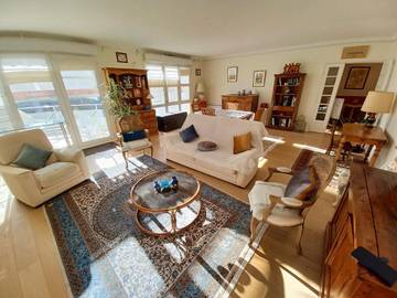 Gîte pour 8 personnes, avec vue et terrasse à Sceaux