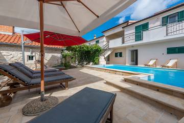 Villa för 14 Personer i Grad Benkovac, Zadar, Bild 4