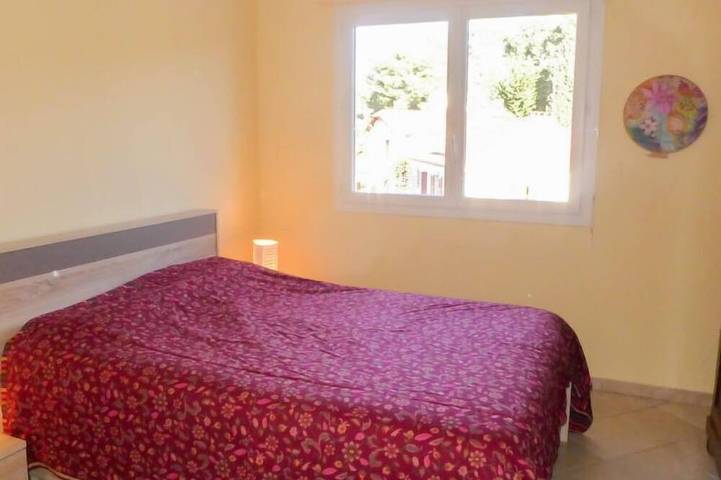 Gîte pour 4 personnes, avec terrasse et balcon/terrasse dans Office De Tourisme De Saint Cyr Sur Mer - 2