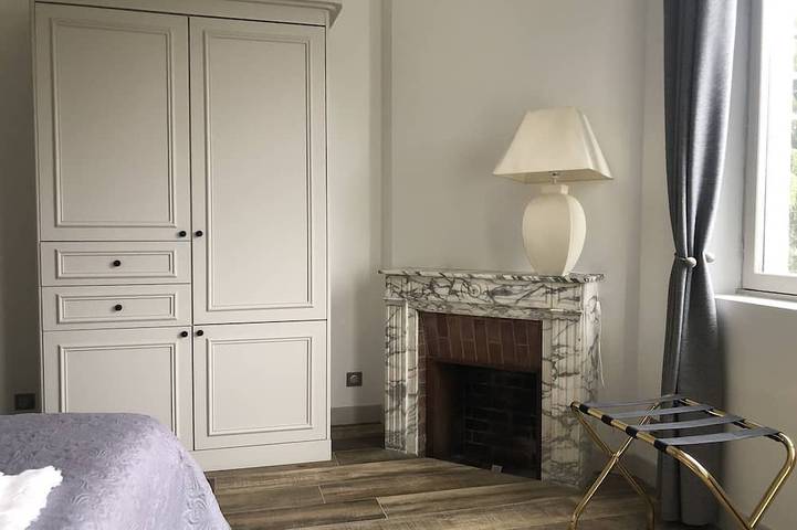 Gîte pour 6 personnes, avec balcon à Ville-d'Avray - 2