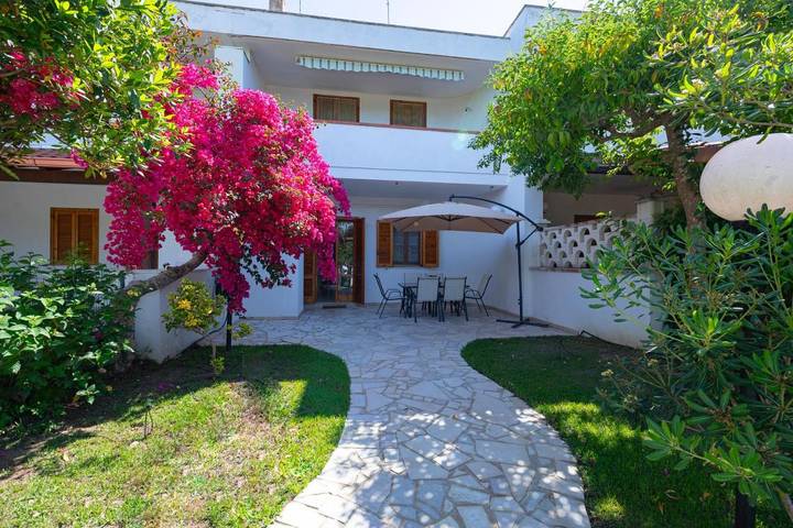 Appartamento per 4 persone, con giardino in Torre Saracena