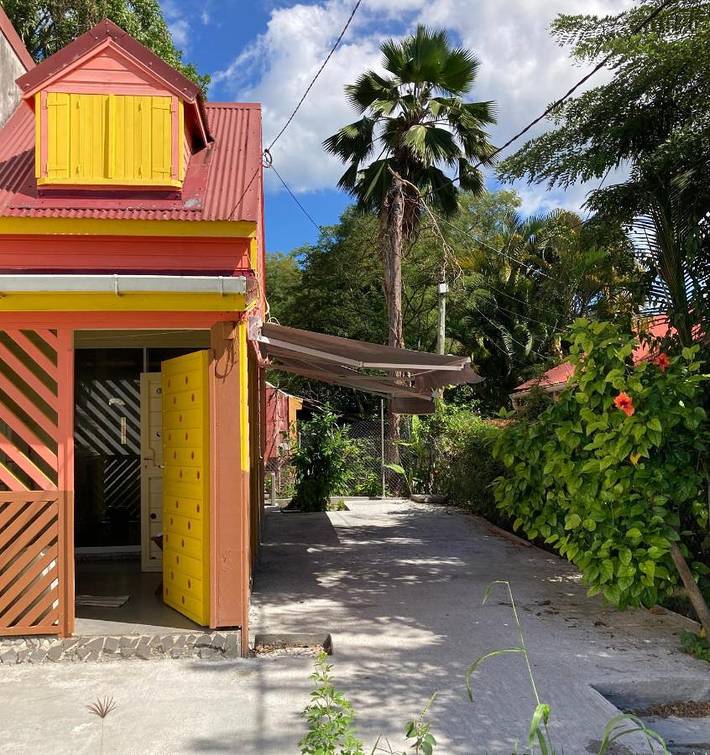 Chalet pour 2 personnes, avec jardin