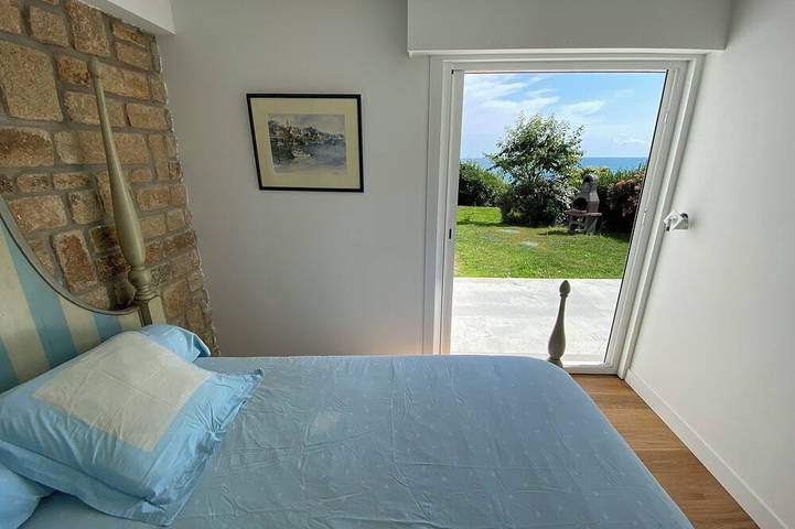 Location de vacances pour 9 personnes, avec jacuzzi ainsi que sauna et jardin dans Doëlan - 3