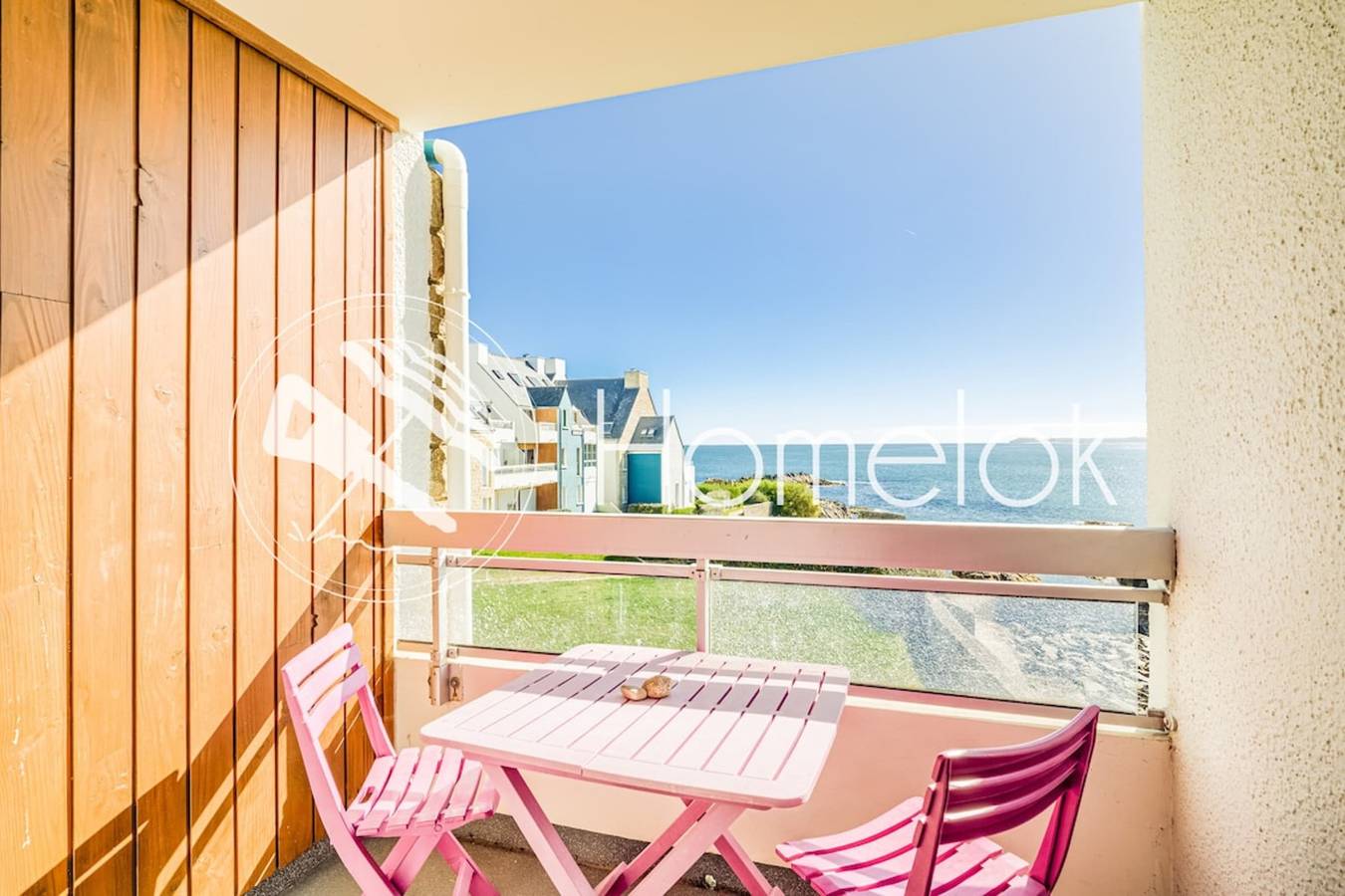 Entire apartment, Appartement bord de plage, havre de paix in Plage de Port Fontaine-Lomener, Ploemeur