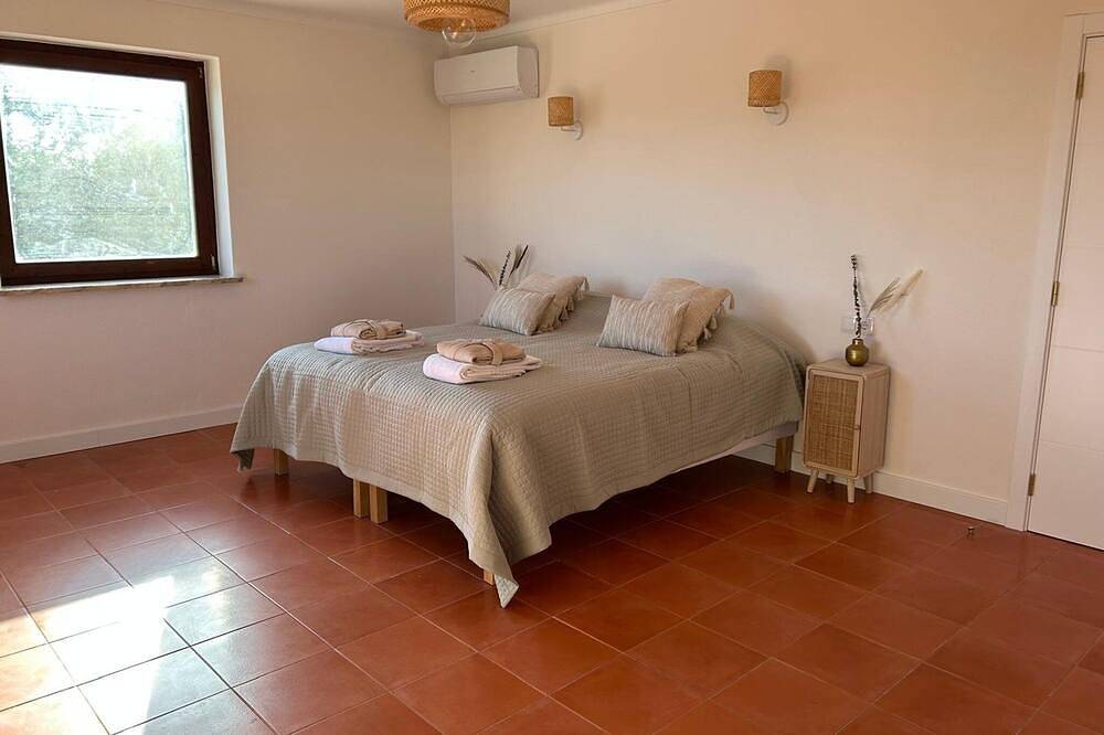 Villa Verde do Algarve | Eco-friendly countryside retreat | heated pool & annex. in Algoz, Faro Distrikt