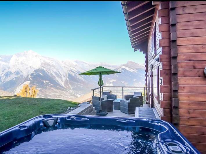 Ferienhaus für 11 Personen, mit Garten und Sauna in Nendaz
