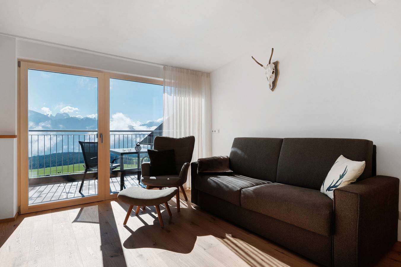 Entire apartment, Apartment 'Stodlzauber' with Mountain View, Shared Garden and Wi-Fi in Ritten, Sarntal Alps