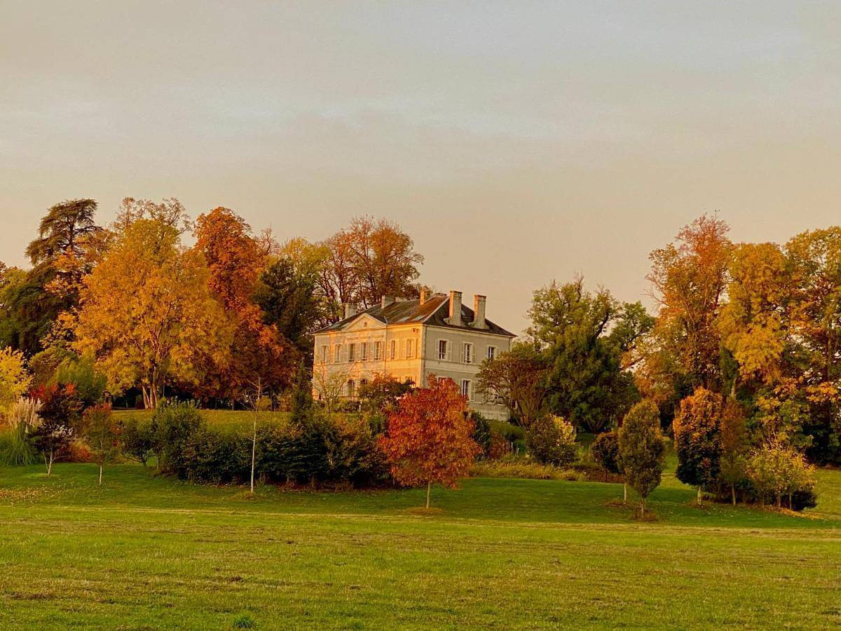 B&B Château de Preuil in Vallenay, Saint-Amand-Montrond