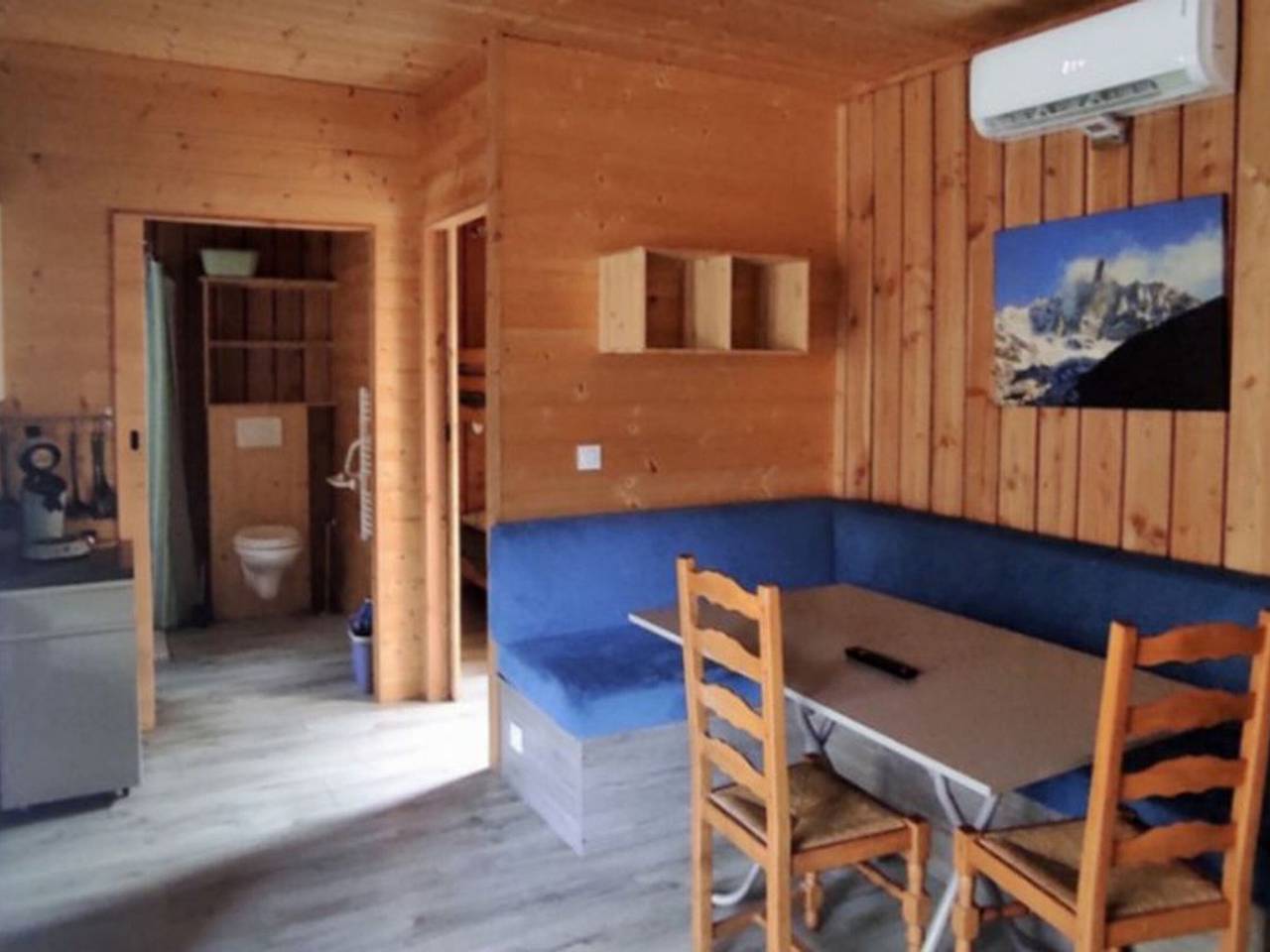 Accessible Chalet - 4 pers - Terrace in Challes-les-Eaux, Chambéry region
