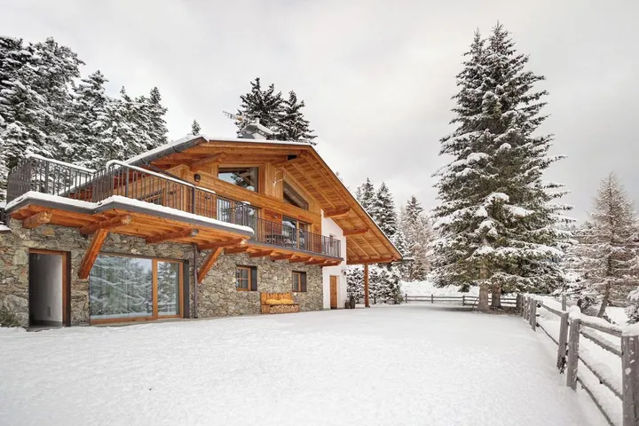 Apartamento de vacaciones para 11 personas, con jardín además de jacuzzi y sauna - 1