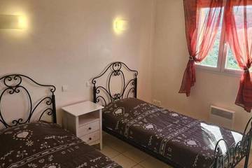 Maison De Vacances pour 4 Personnes dans Bauduen, Gorges du Verdon, Photo 1