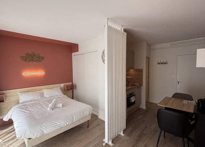 Studio pour 2 personnes, avec terrasse et jardin, animaux acceptés