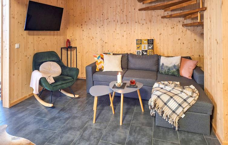 Gemütliche 2-Zimmer-Ferienwohnung im Skigebiet mit WLAN, Parkplatz und Küche – 1,5 km zum Skilift in Rottenmanner und Wölzer Tauern, Hohentauern