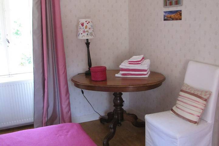 Location de vacances pour 6 personnes, avec jardin à Léhon - 2