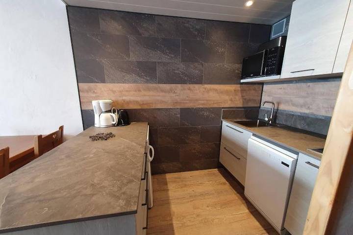 Location de vacances pour 38 personnes, avec sauna et piscine ainsi que jacuzzi et jardin, adapté aux familles dans Col du Petit Saint-Bernard - 3