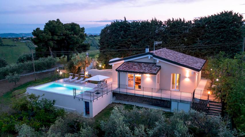 Ferienhaus für 6 Personen, mit Garten in Acquaviva Picena