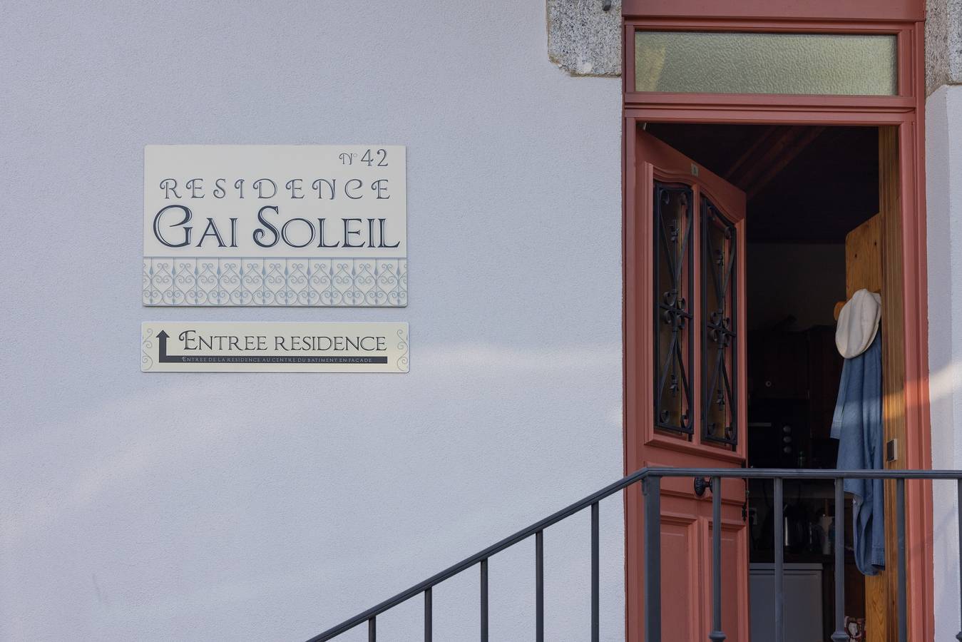 Estudio entero, Estudio vacacional “Gai Soleil” con vistas a la montaña in Saint-Gervais-les-Bains, Pays du Mont-Blanc