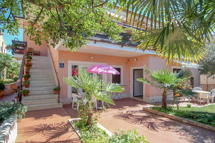 Ferienwohnung für 3 Personen, mit Garten, kinderfreundlich - 1